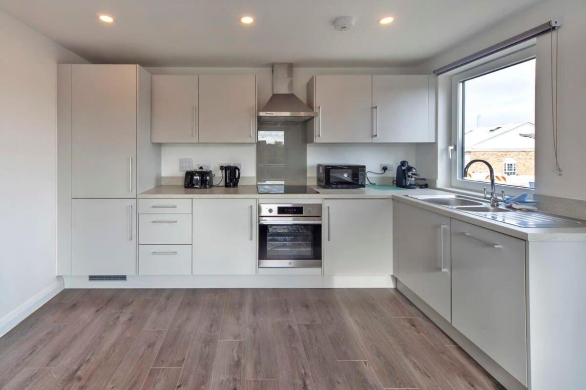 Lovely 1 Bedroom Apartment In Ashford Ashford  Exterior foto
